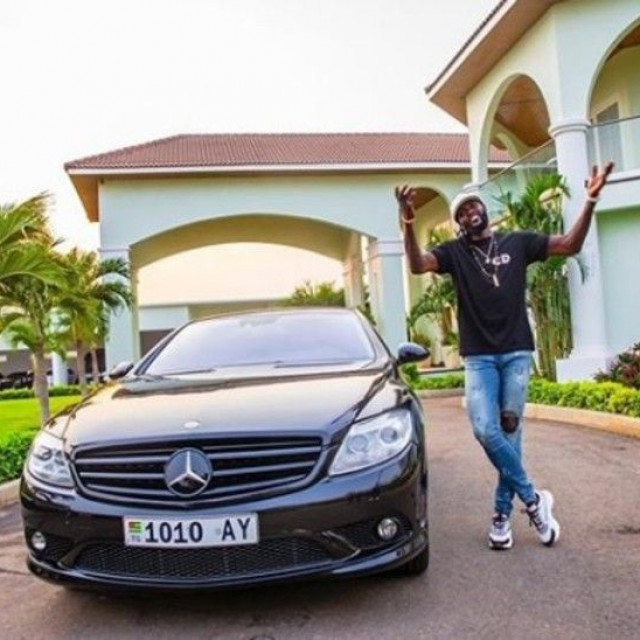 adebayor