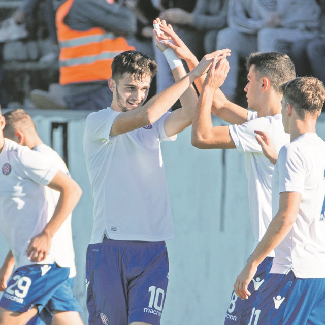 394427-207827-hajduk_dinamo11-151219_copy_1