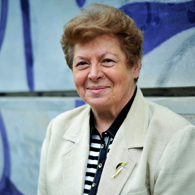 ana_rukavina1-280513