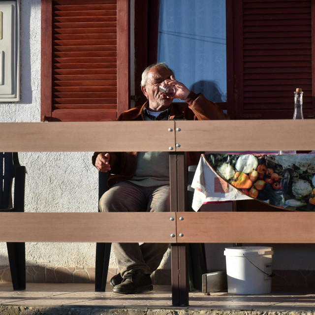 avion_biljane17-070520