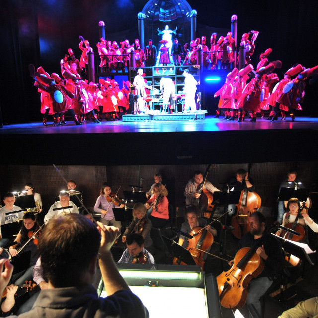 postolar_hnk16-161012