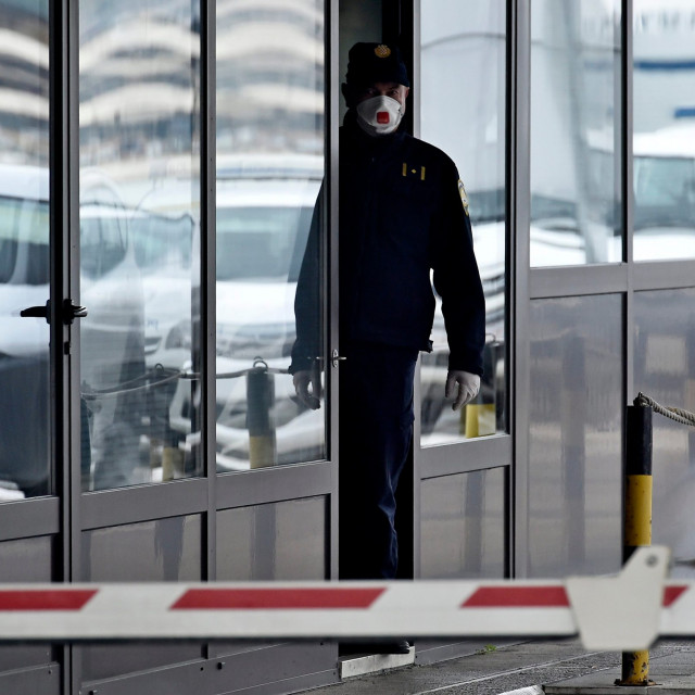 ancona_korona19-110320