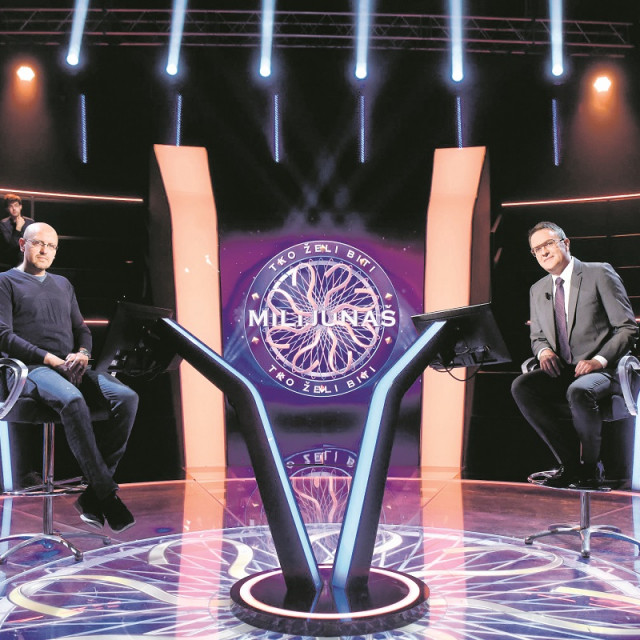 Igor Grković, urednik emisije i Tarik Filipović, voditelj.