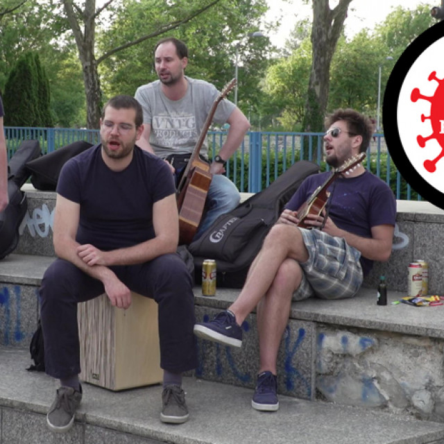 ZUDK Glazbenici pjevaju u Utrini_Moment55 copy