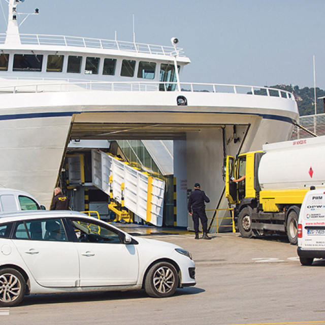 putnici-supetar6-090420