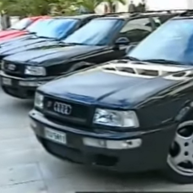 Police-Cars-Sigma-Greece-02