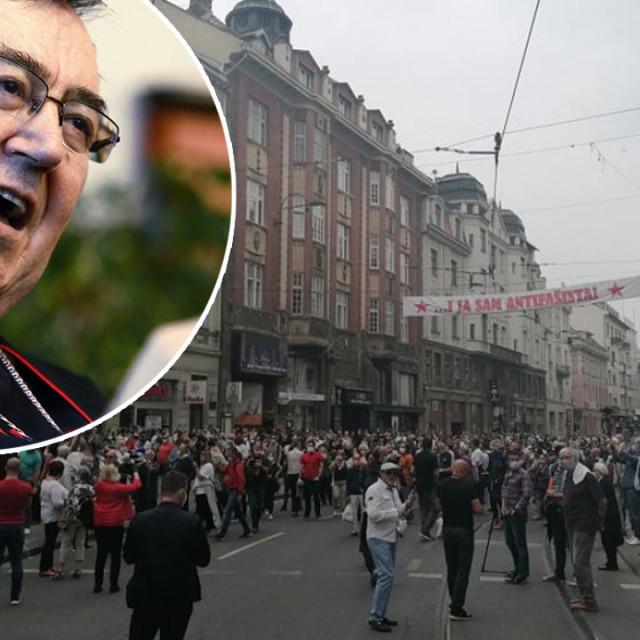 Vinko Puljić (u krugu), povorka antifašista u središtu Sarajeva (na glavnoj fotografiji)