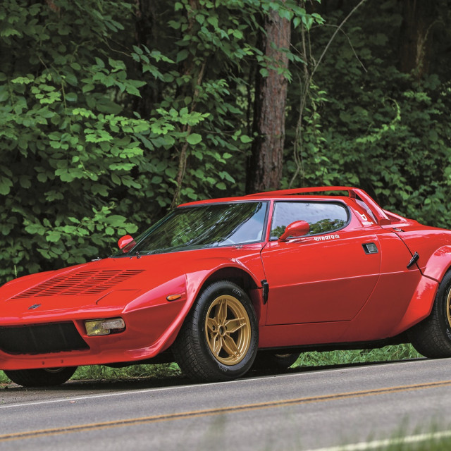 1975-Lancia-Stratos-HF-Stradale-by-Bertone-0--1-