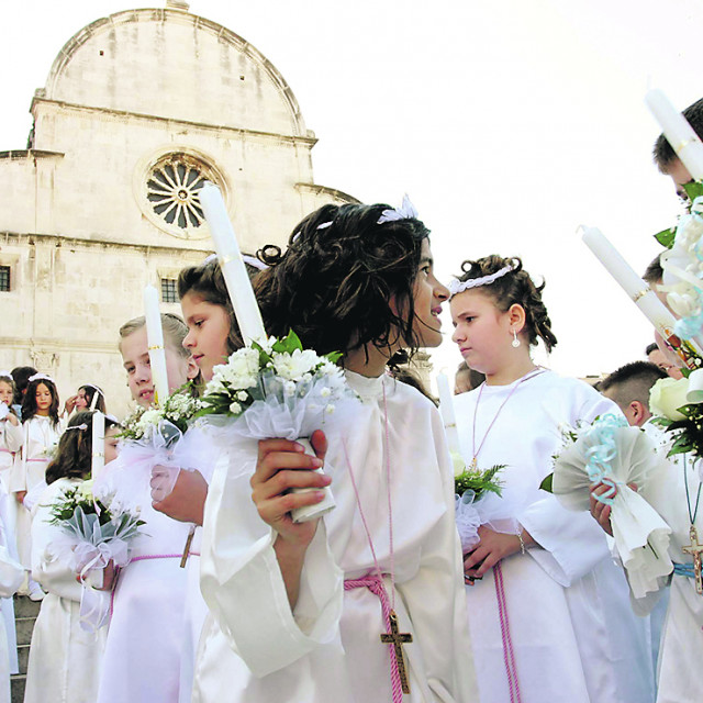 zd-prva-pricest2605-pok