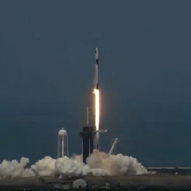 Falcon 9, lansiranje