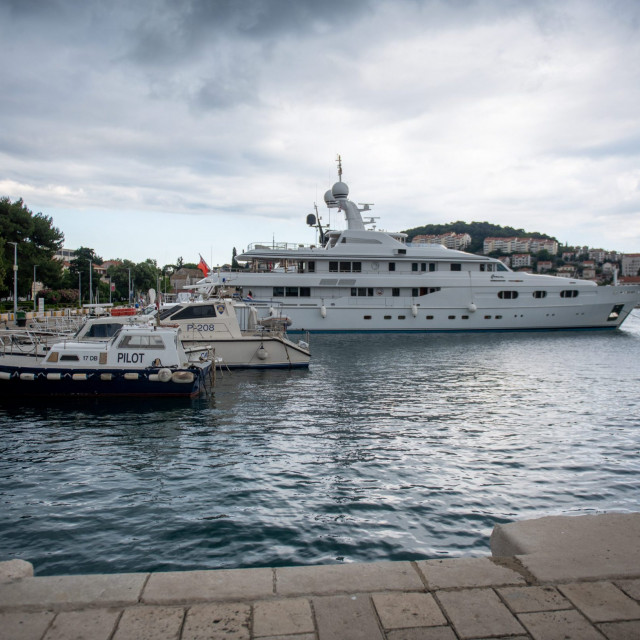 jahta_petara01-310520