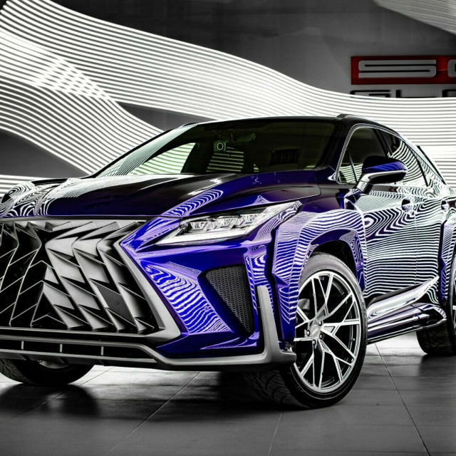 Lexus-Russia-1