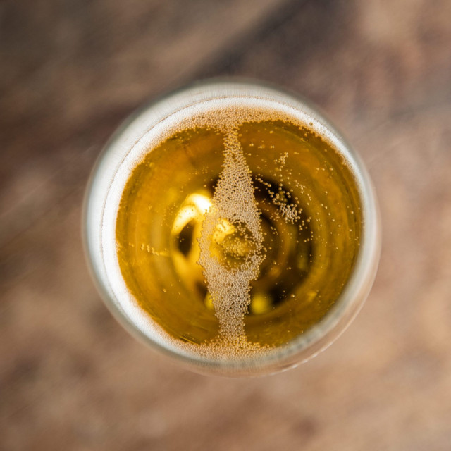 pjenusac_butilja2_041119