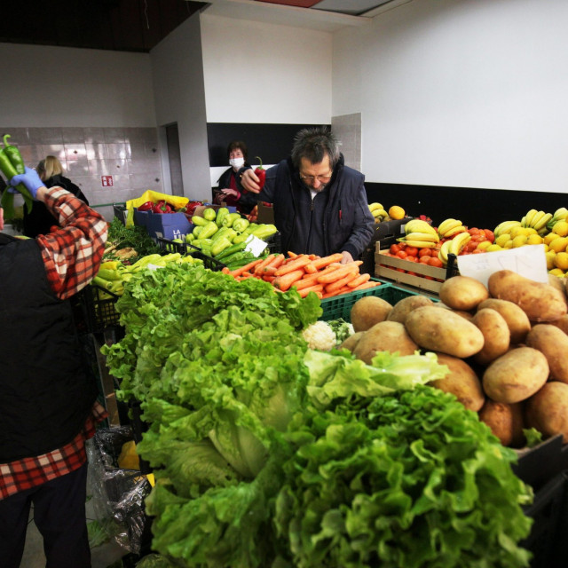 trznica_osijek-11-280320