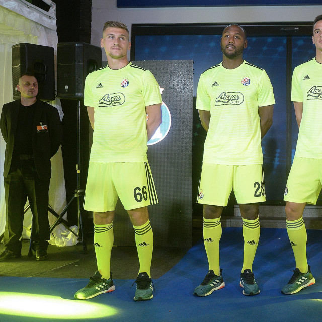 Emir Dilaver, Kevin Theophile, Nikola Moro
 