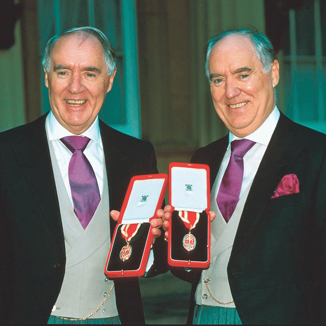 Frederick i David Barclay