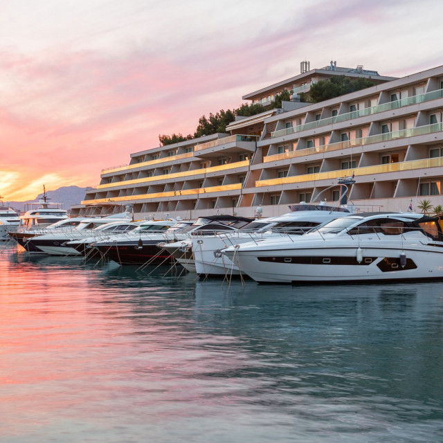Le Meridien Lav Split (4)