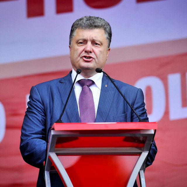 porosenko_skup12-220514