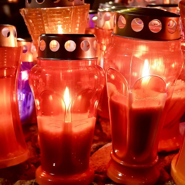 vukovarska_svijece5-181119