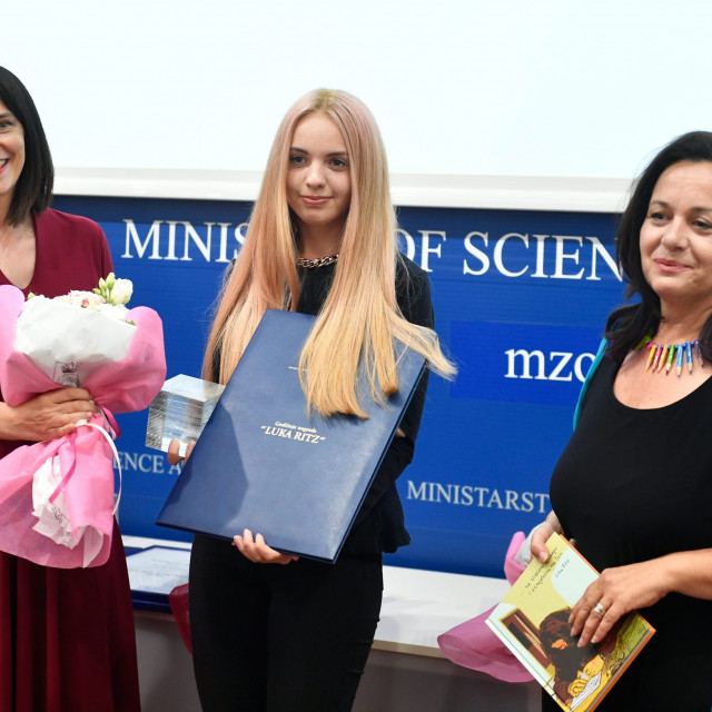 Blaženka Divjak, Dorotea Horvat i Suzana Ritz