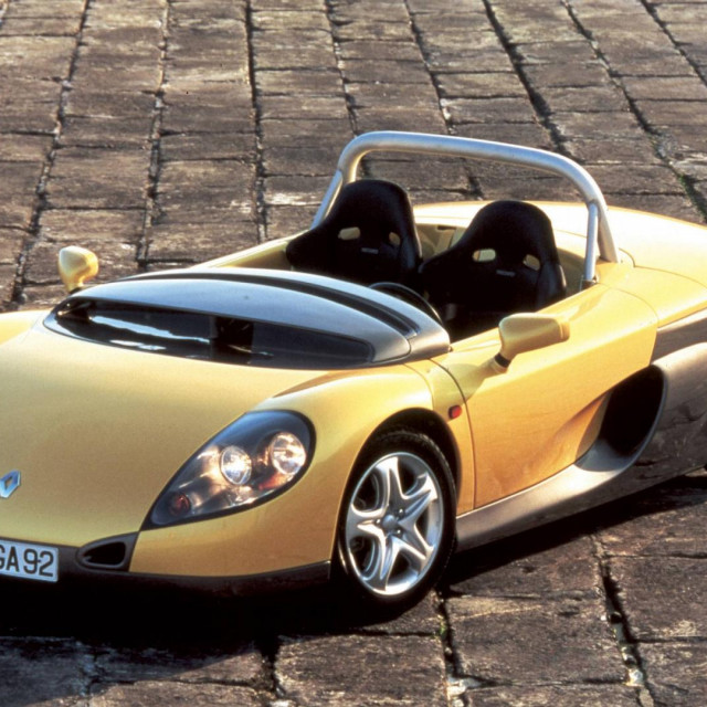 renault-sport-spider-1