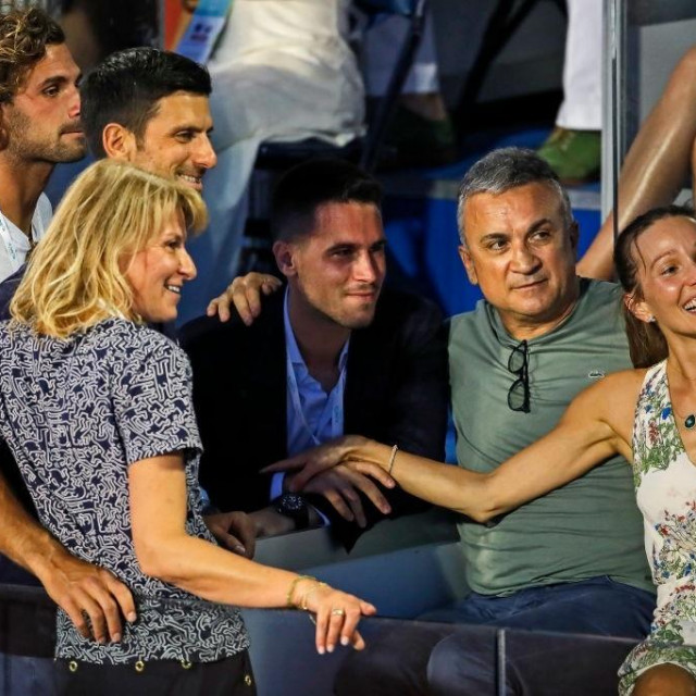 BELGRADE, SERBIA - JUNE 14: (L-R)The Djokovic family, Novak's mother Dijana, Novak Djokovic, Novak's brother Djordje, Novak's father Srdjan and Novak's wife Jelena pose during the Adria Tour Final match between Dominic Thiem of Austria and Filip Krajinovic of Serbia charity exhibition hosted by Novak Djokovic on June 14, 2020 in Belgrade, Serbia. (Photo by Srdjan Stevanovic/Getty Images)