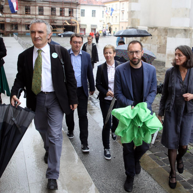 Rada Borić, Zorislav Antun Petrović, Siniša Glavašević, Danijela Dolenec, Tomislav Tomašević i Urša Raukar Gamulin
 
