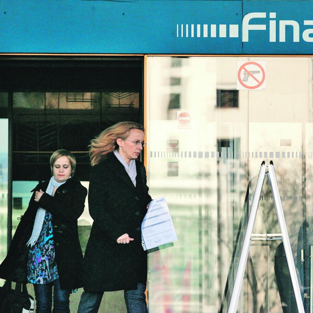 Fina u Vukovarskoj ulici




 
