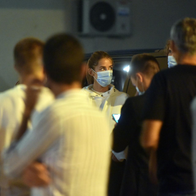 Teniske zvijezde ispred zgrade poliklinike i Zavoda za javno zdravstvo u Zadru