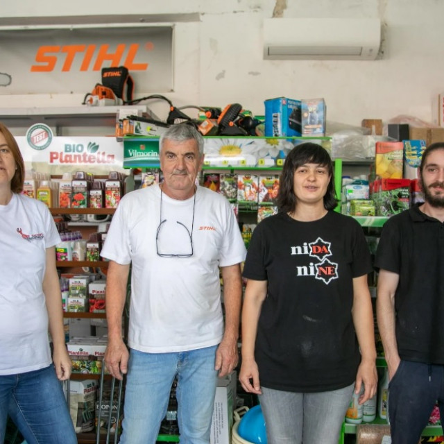 Karmela Raguž, Mijo Kalinić, Ivana Marić i Jere Šutić, djelatnici