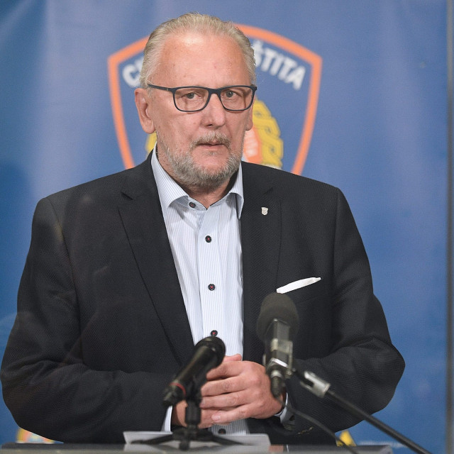 Interior Minister and head on the national coronavirus crisis management team Davor Bozinovic 