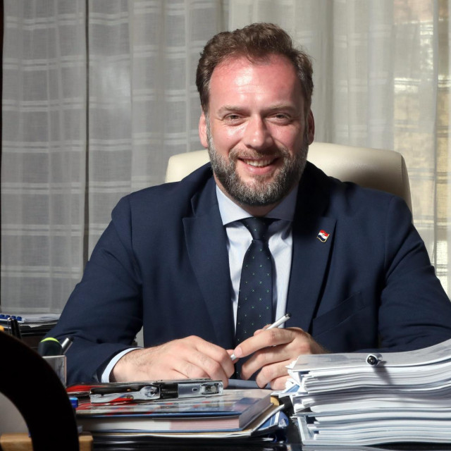 Mario Banožić