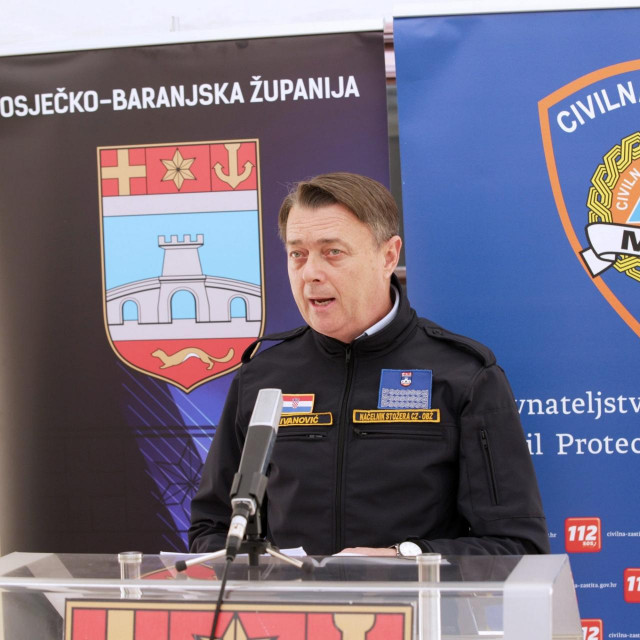 Osijek, 270320
Konferencija za medije Stozera za civilnu zastitu OBZ-a.
Na fotografiji: Goran Ivanovic dozupan osjecko baranjski.