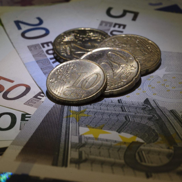 Ilustracija, euro
 