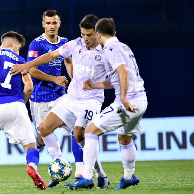 Mario Čuić s loptom, junak pobjede Hajduka
