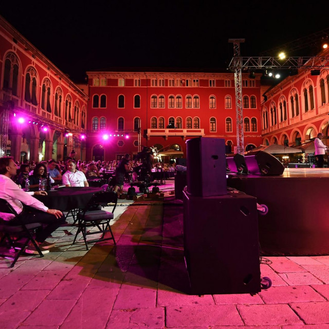 60.Splitski festival zabavne glazbe