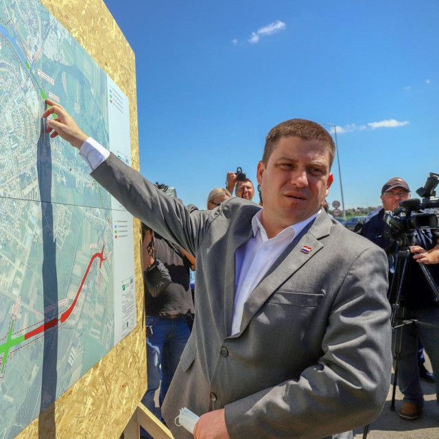 ministar Oleg Butković na otvorenju obilaznice