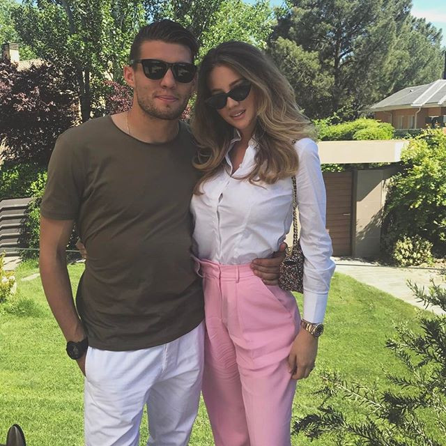 18298556_207499469763827_8449403120340959232_n