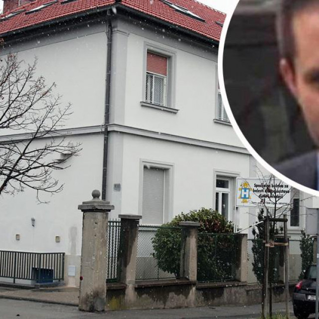 Ivo Dumić-Čule (u krugu)