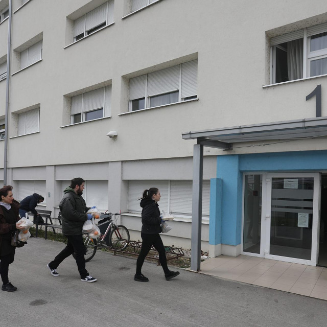 Studentski dom 'Cvjetno naselje'