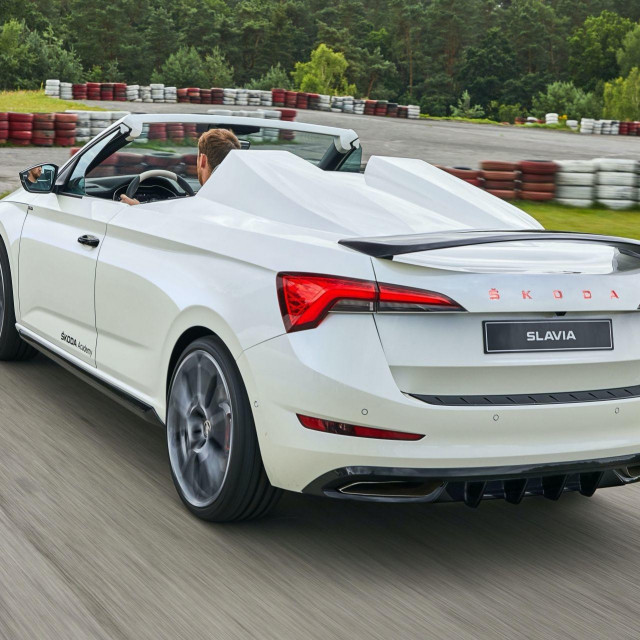 Škoda Slavia