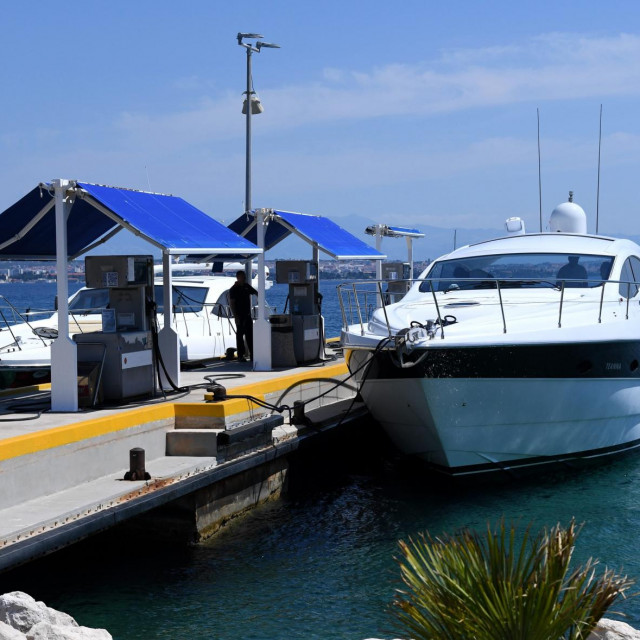 INA, maloprodajno mjesto Preko