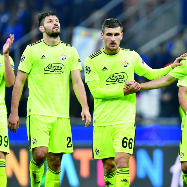 Emir Dilaver (drugi zdesna).