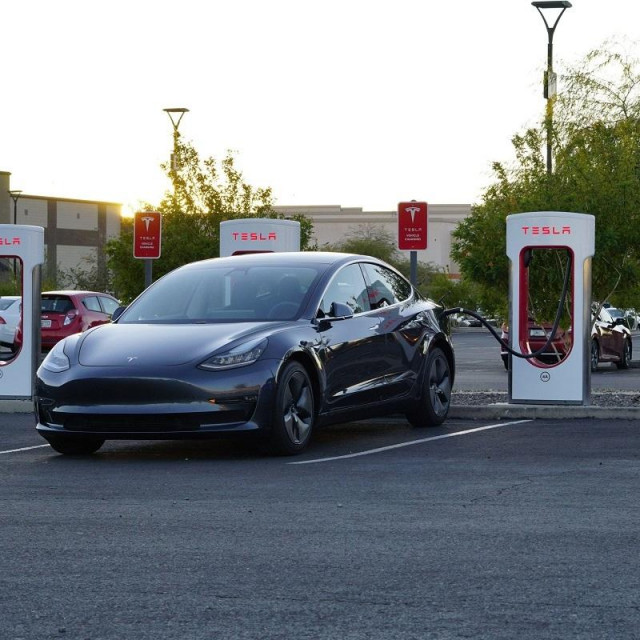 Električni automobili