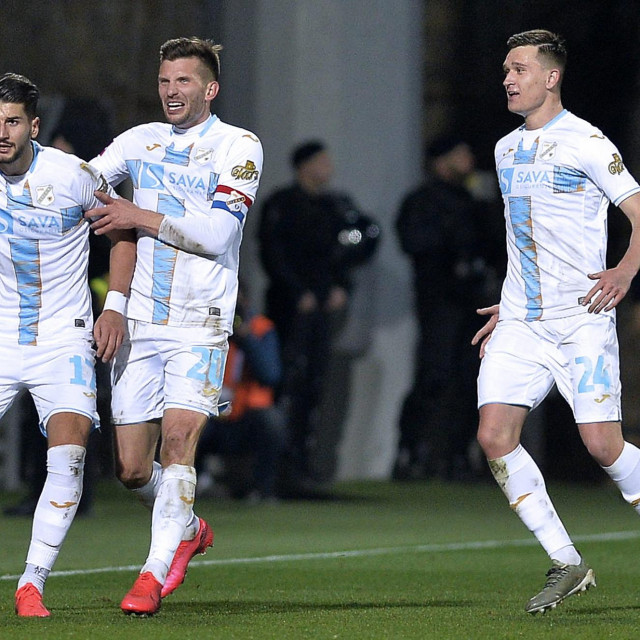 Antonio Mirko Čolak, Alexander Gorgon u sredini i Daniel Štefulj