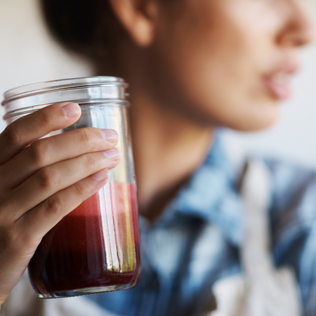 Smoothieji su pravi eliksir zdravlja zahvaljujući dragocjenim sastojcima, od voća i povrća do raznih začina i ljekovitih biljaka,
koji djeluju na nekoliko frontova