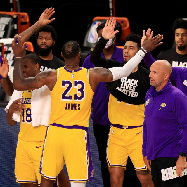 LeBron James u slavlju s momčadi