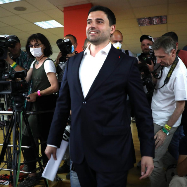 Davor Bernardić