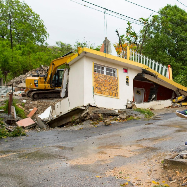 uragan Isaias pogodio je i Portoriko