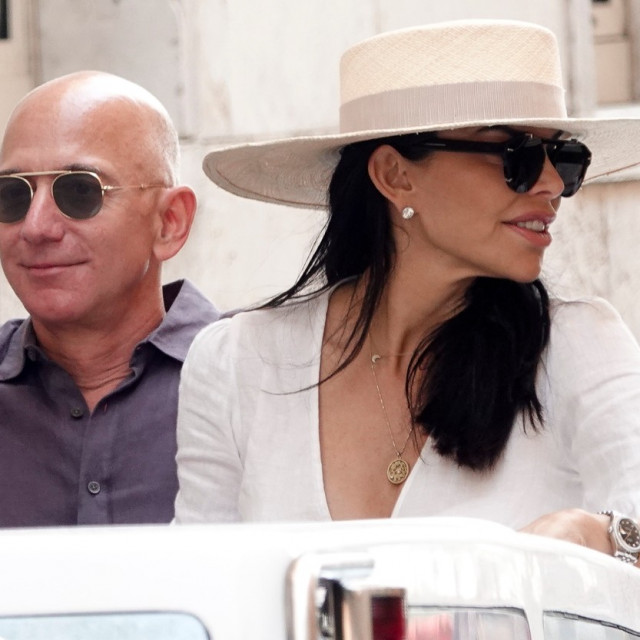 Jeff Bezos i Lauren Sanchez prošlog ljeta u Veneciji.